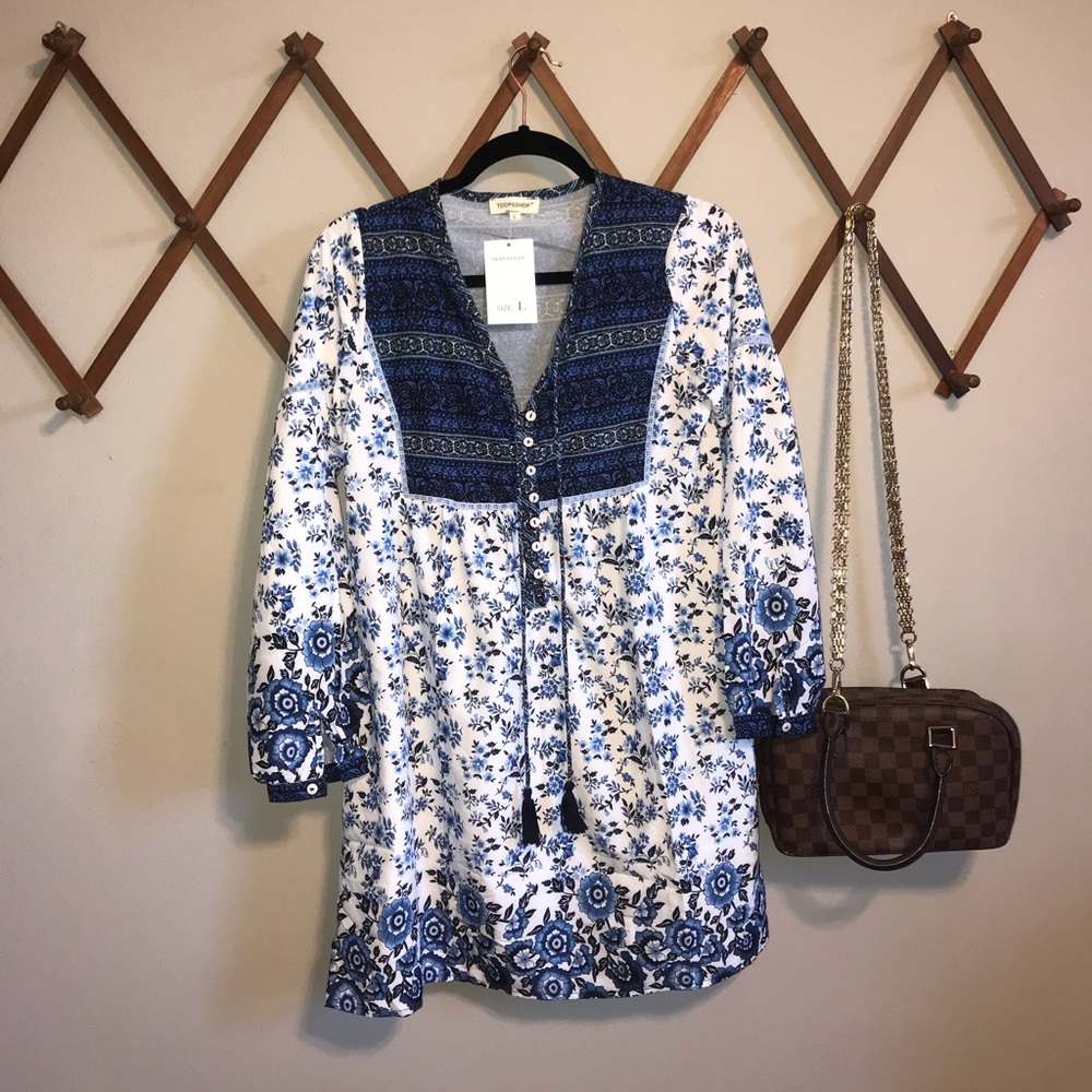 NWT Long Sleeve Light Weight Dress